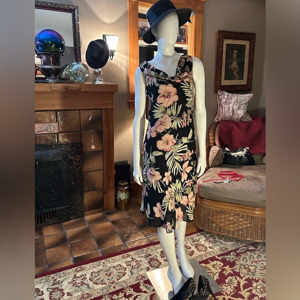 Lori M Collection floral dress